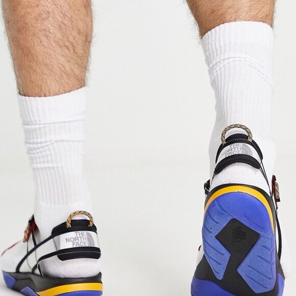 Sandals_&_Flip_Flops